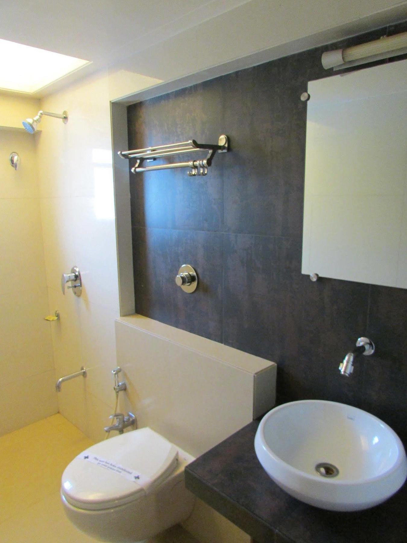 Hotel Mourya Residency Thane Eksteriør bilde