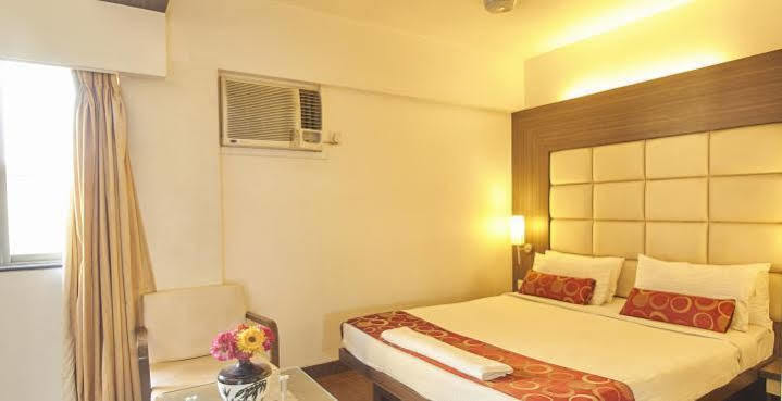 Hotel Mourya Residency Thane Eksteriør bilde